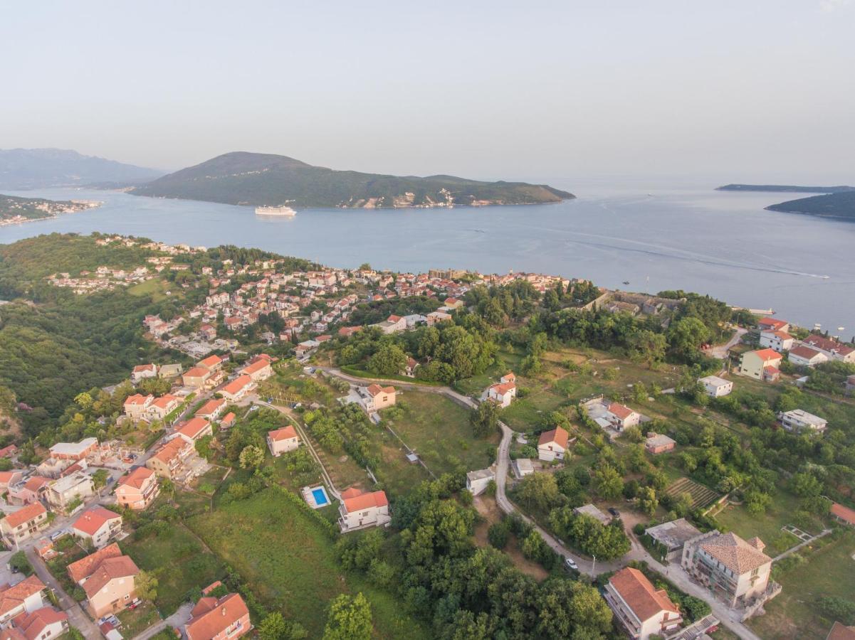 Villa Montanja تْشيرسيك نوفي المظهر الخارجي الصورة