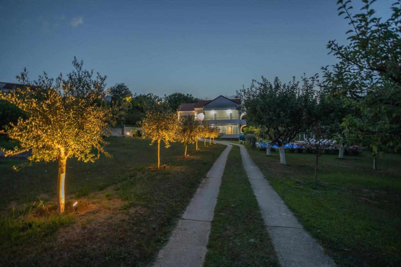 Villa Montanja تْشيرسيك نوفي المظهر الخارجي الصورة