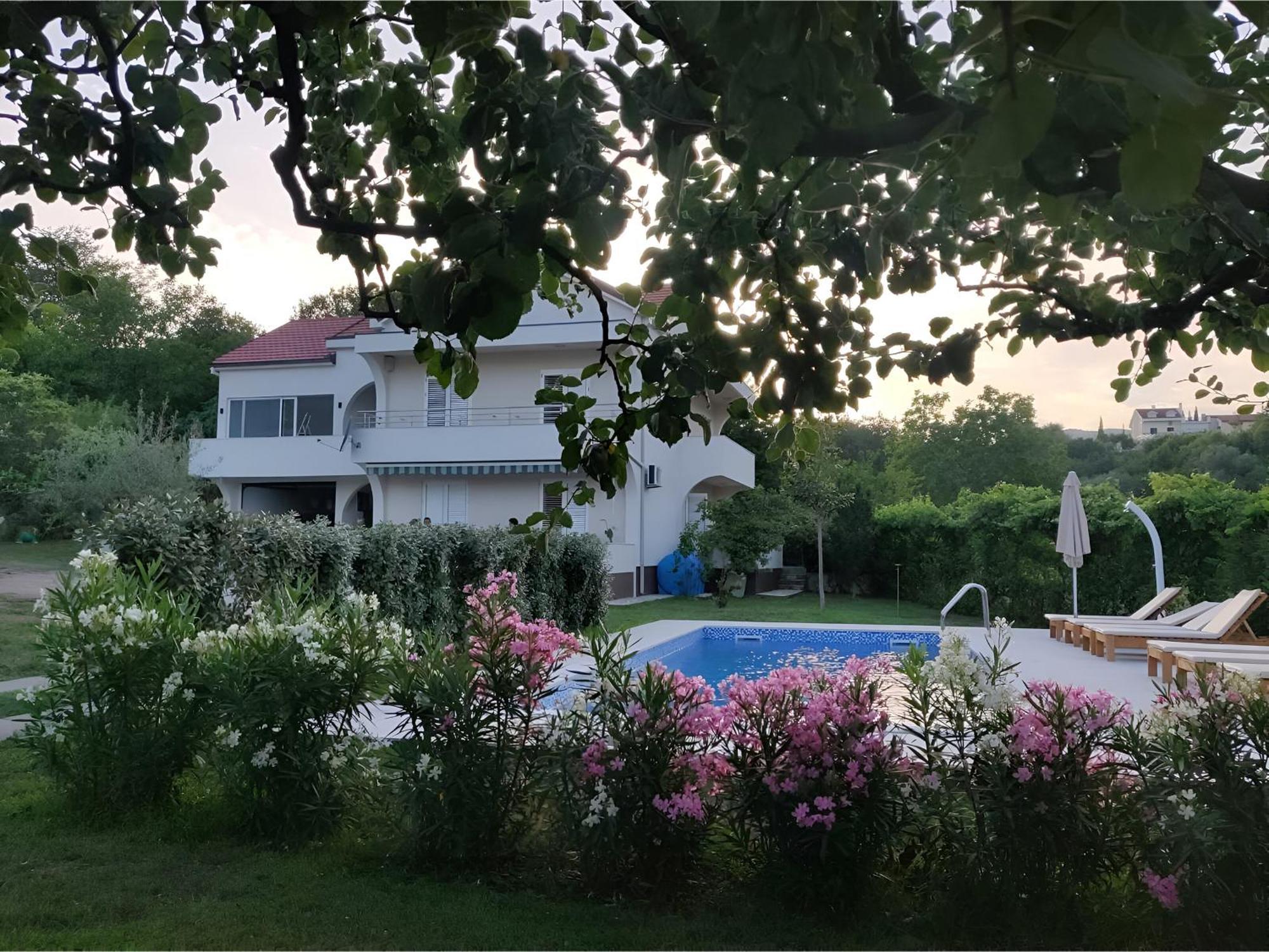 Villa Montanja تْشيرسيك نوفي المظهر الخارجي الصورة